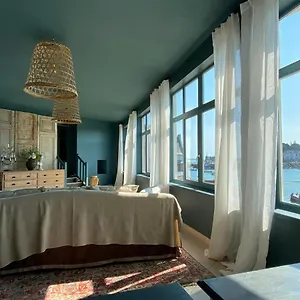 https://la-maison-du-grand-rocher.inbrittany.com