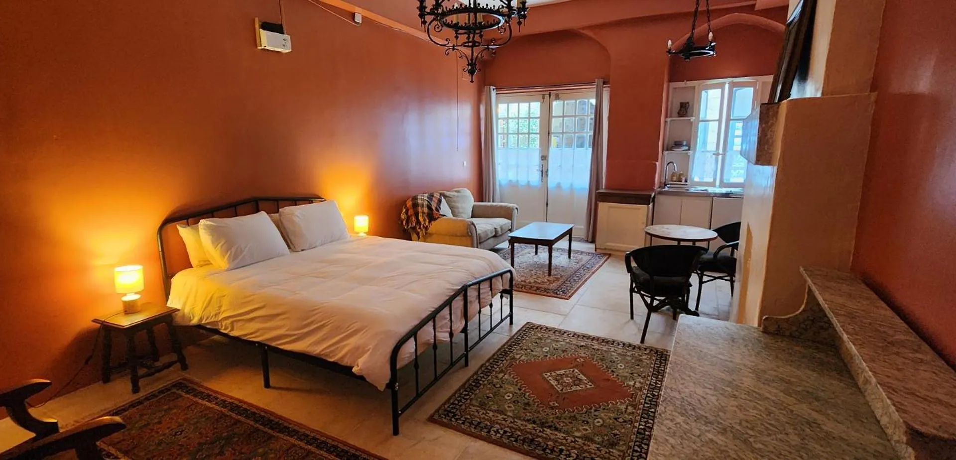 Bed & Breakfast La Pelisserie, Chambres D'Hotes Saint-Antonin-Noble-Val