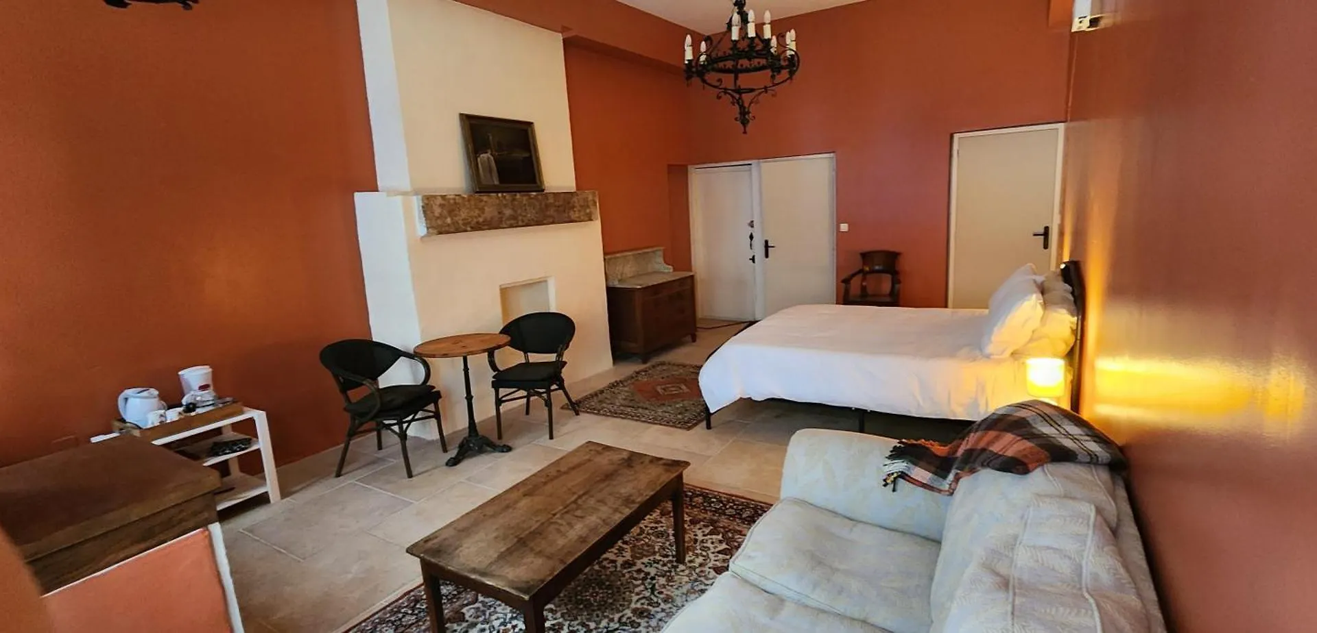 La Pelisserie, Chambres D'Hotes Saint-Antonin-Noble-Val 0*,  France