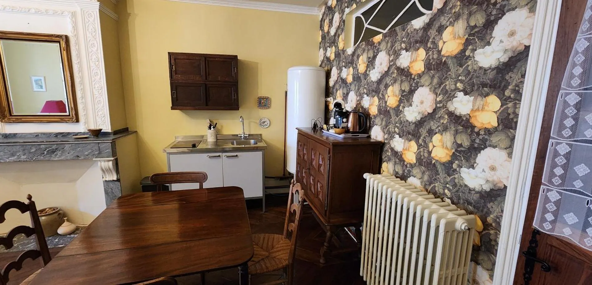 Bed & Breakfast La Pelisserie, Chambres D'Hotes Saint-Antonin-Noble-Val France
